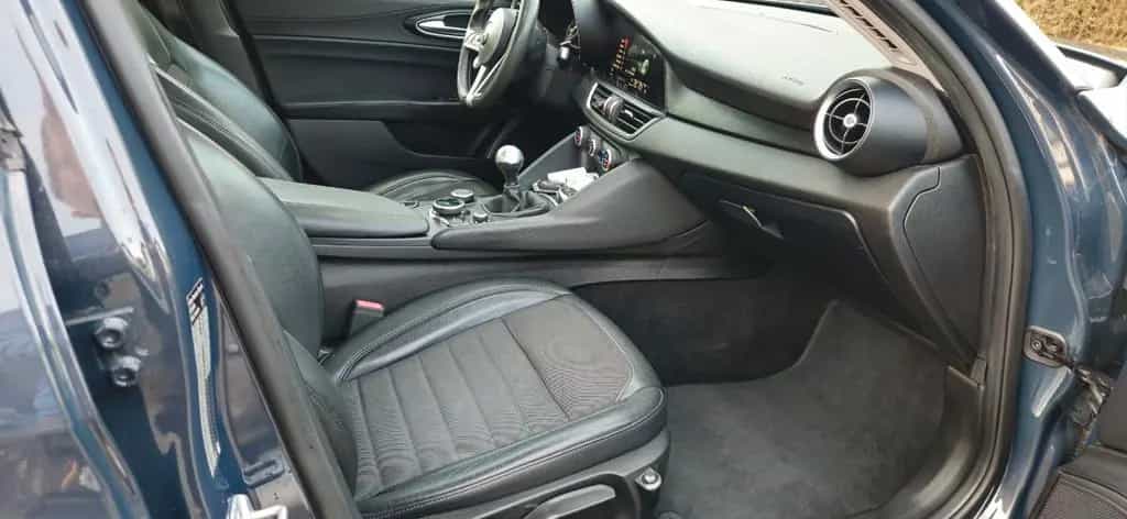 Alfa Romeo Giulia Super 2.2 Diesel 16V 132 kW Super 03/2017-photo-1