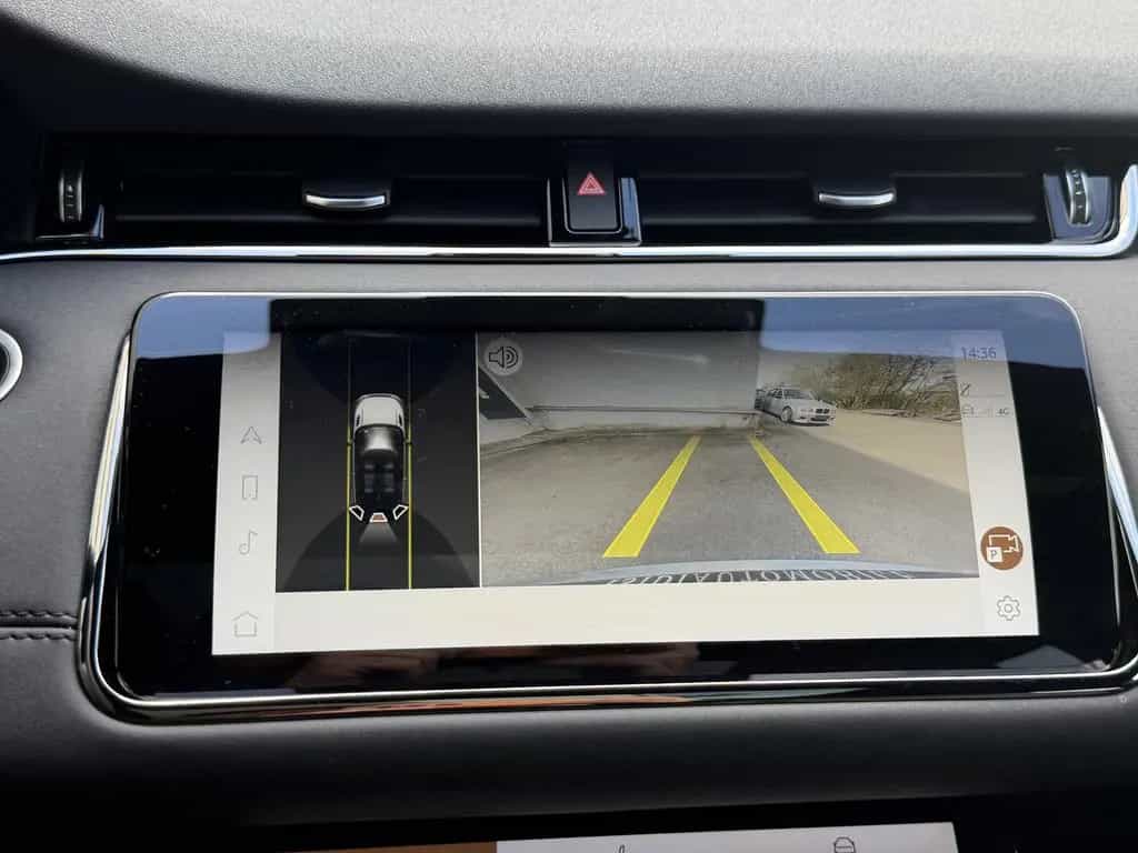 Land Rover Range Rover Rover Evoque R-Dynamic Black LED Pano 360° 03/2023-photo-16
