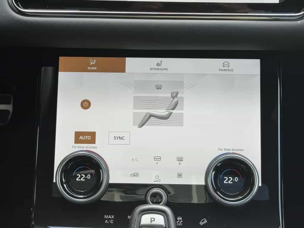 Land Rover Range Rover Rover Evoque R-Dynamic Black LED Pano 360° 03/2023-photo-17