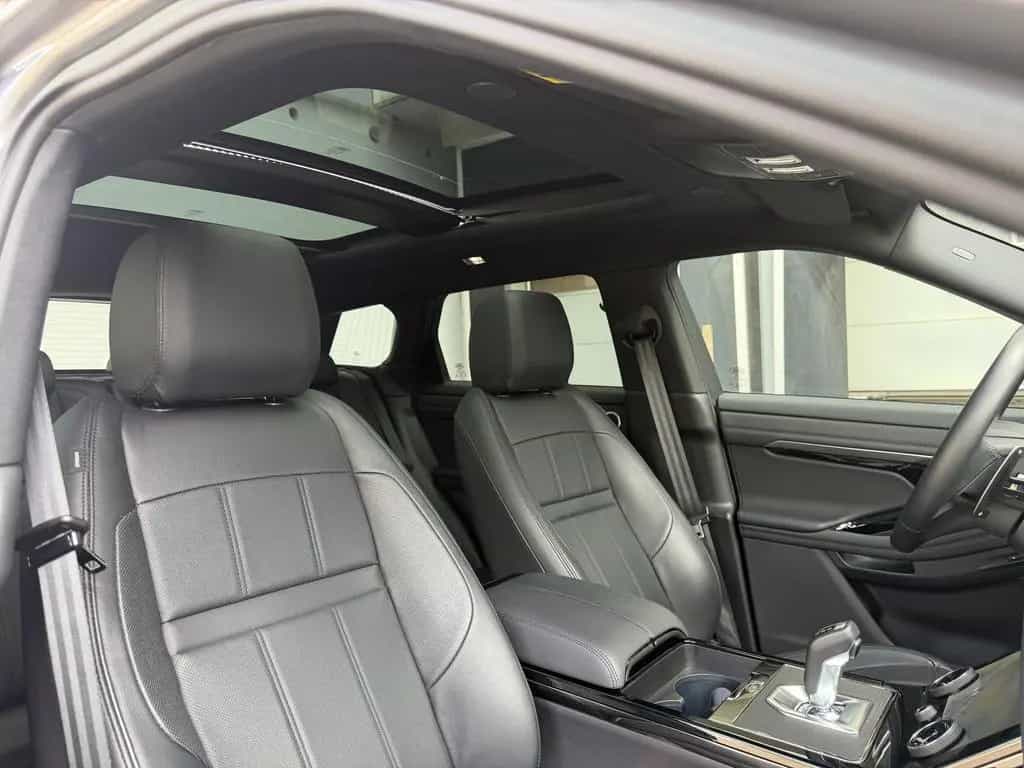 Land Rover Range Rover Rover Evoque R-Dynamic Black LED Pano 360° 03/2023-photo-35
