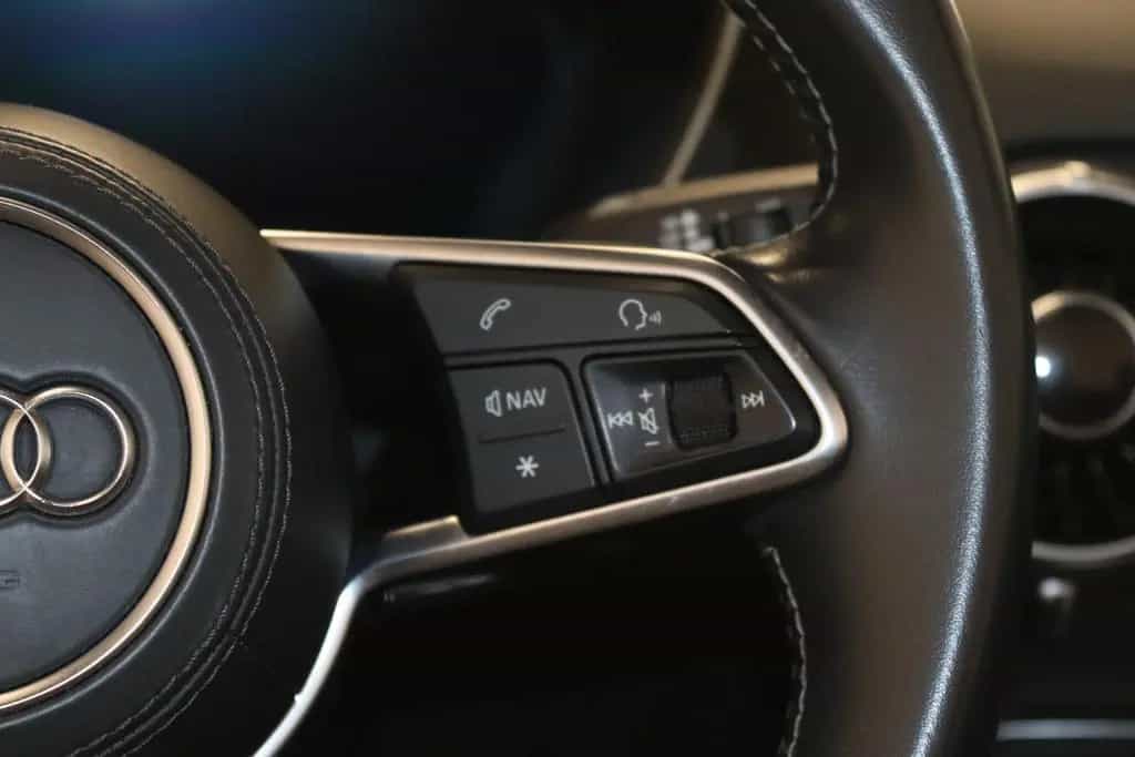 Audi TTS 2.0 TFSI Roadster qu.-MATRIX-Virt.-B&O-KAM- 04/2018-photo-19