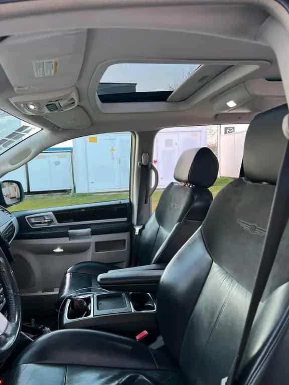 Chrysler Grand Voyager 2.8 CRD Limited 12/2010-photo-12