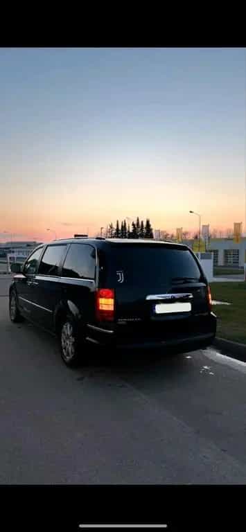 Chrysler Grand Voyager 2.8 CRD Limited 12/2010-photo-3