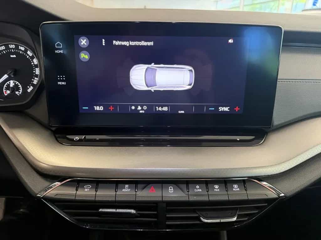 Skoda Octavia Ambition*AHK*LED*CarPlay*Tempo*Keyless 03/2023-photo-16