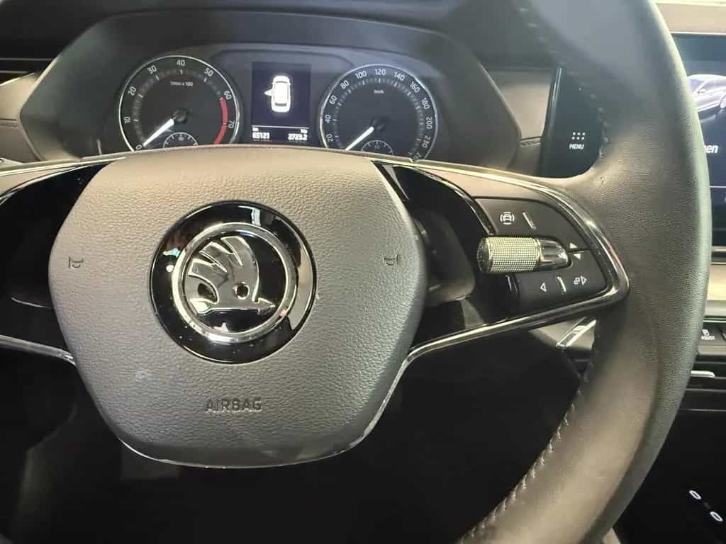 Skoda Octavia Ambition*AHK*LED*CarPlay*Tempo*Keyless 03/2023-photo-23