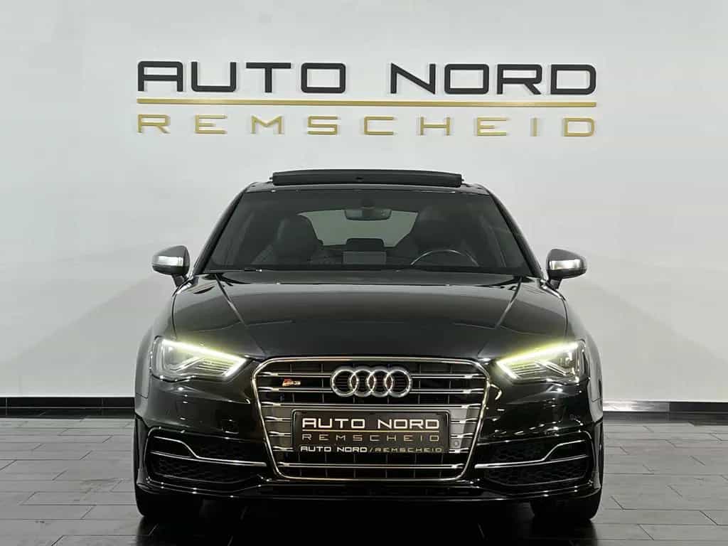 Audi S3 2.0 TFSI q. *Pano*Schale*Kamera*LED*B&O*Key* 02/2016-photo-2