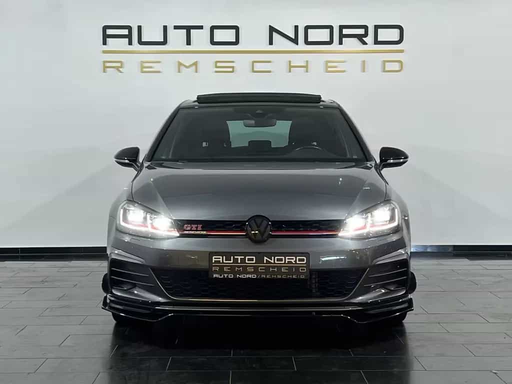 Volkswagen Golf GTI Performance *Pano*Virtual*Kamera*DCC* 12/2018-photo-2