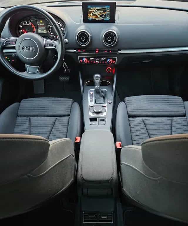 Audi A3 Sportback ULTRA BiXENON AUTOMATIK LED 1.HAND 01/2016-photo-29