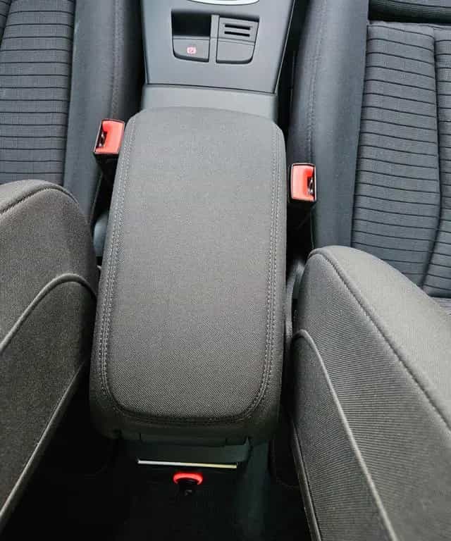 Audi A3 Sportback ULTRA BiXENON AUTOMATIK LED 1.HAND 01/2016-photo-34