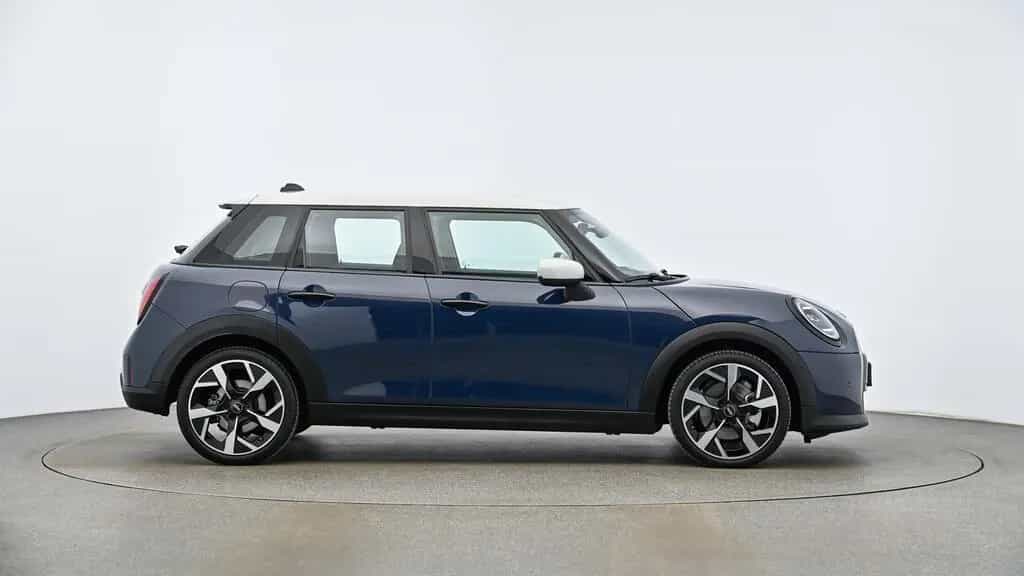 MINI Cooper C 5-Türer 10/2024-photo-3
