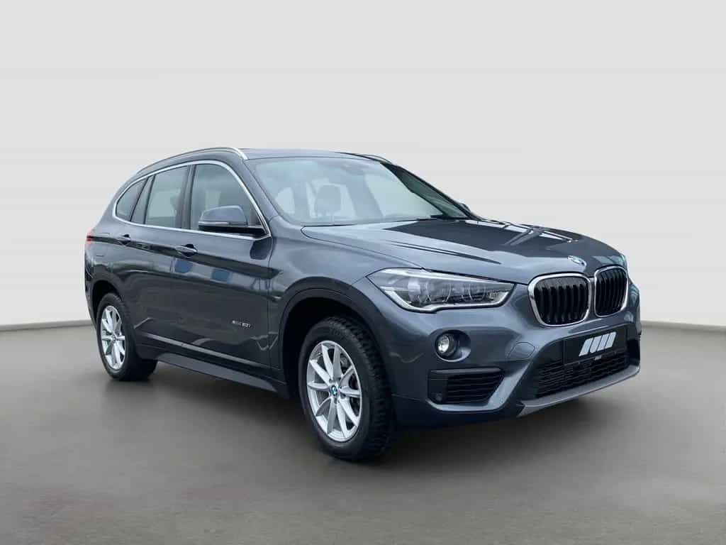 BMW X1 xDrive 20i (Advantage Navi LED AHK RFK) 02/2018-photo-0