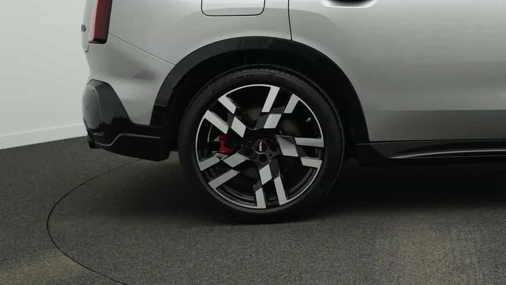 MINI John Cooper Works Countryman JCW Countryman ALL4 08/2025-photo-17