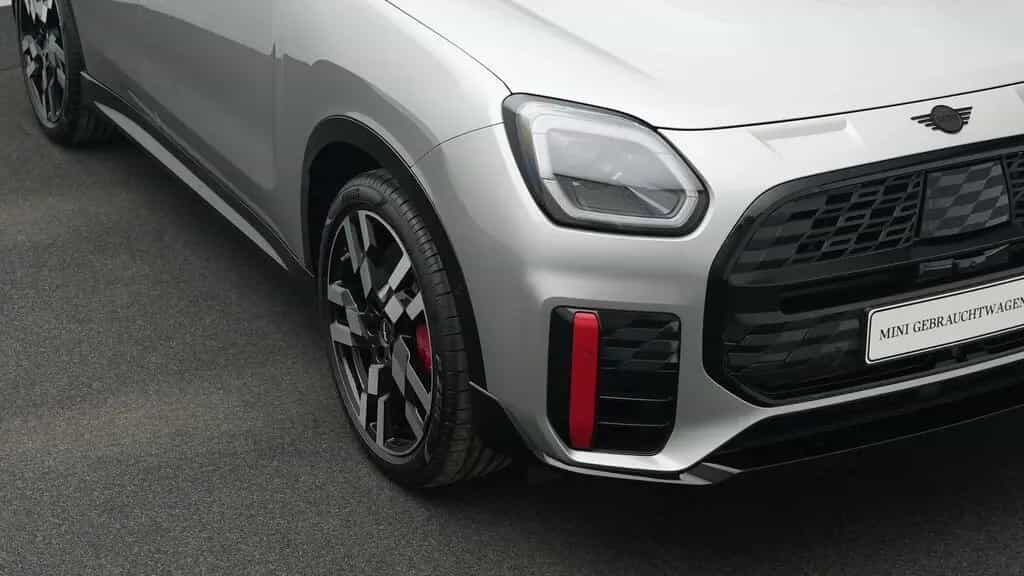 MINI John Cooper Works Countryman JCW Countryman ALL4 08/2025-photo-19