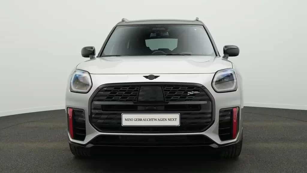 MINI John Cooper Works Countryman JCW Countryman ALL4 08/2025-photo-2
