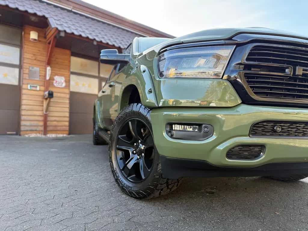 Dodge RAM V8*4X4*NAVI*AHK*LONGBED*ROLLBAR*OFFROAD*GARANTIE 12/2022-photo-12