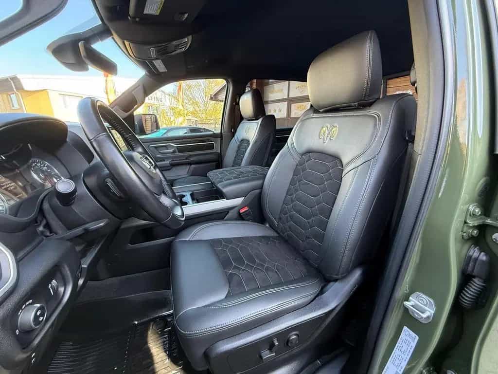 Dodge RAM V8*4X4*NAVI*AHK*LONGBED*ROLLBAR*OFFROAD*GARANTIE 12/2022-photo-32