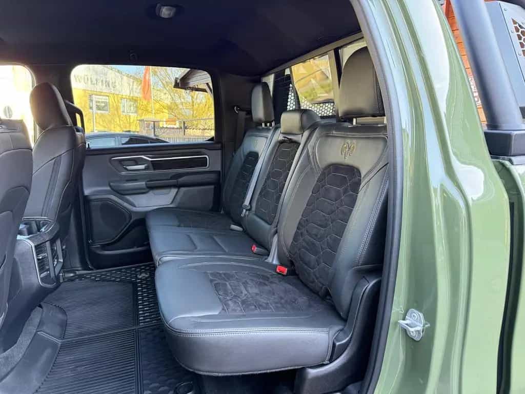 Dodge RAM V8*4X4*NAVI*AHK*LONGBED*ROLLBAR*OFFROAD*GARANTIE 12/2022-photo-35