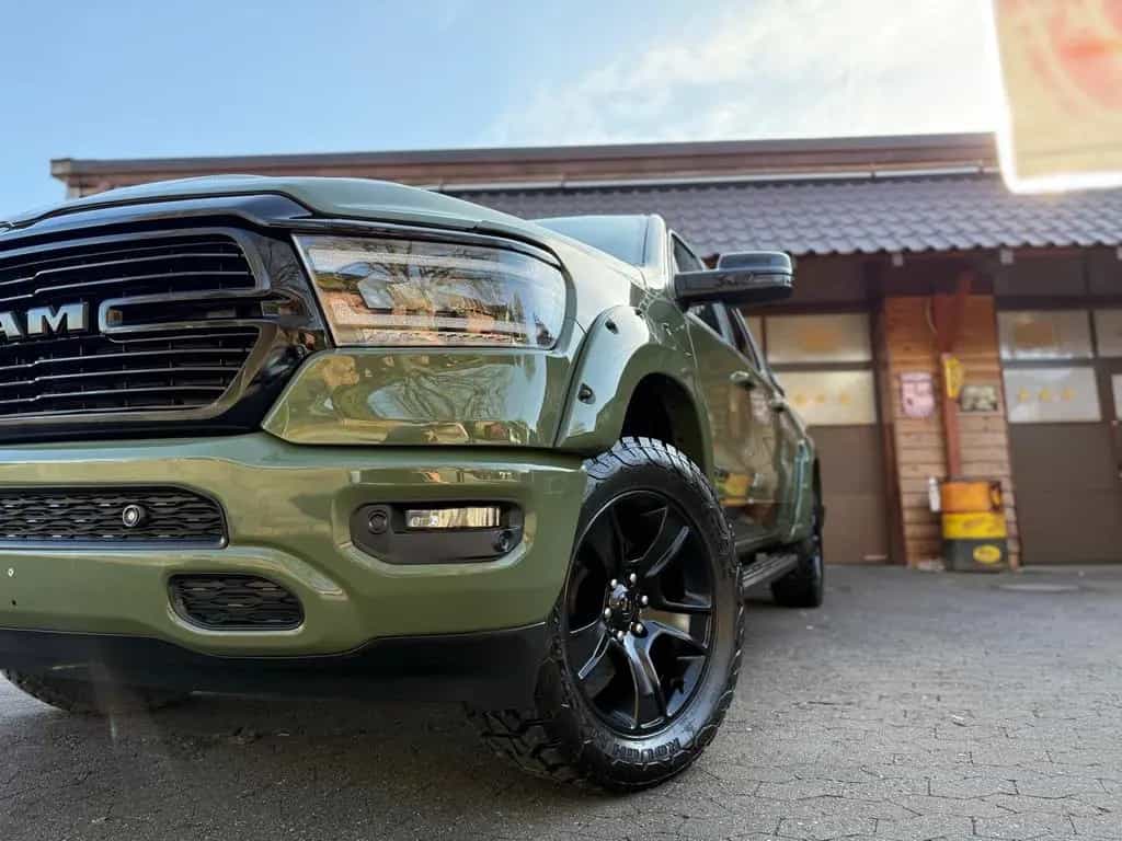 Dodge RAM V8*4X4*NAVI*AHK*LONGBED*ROLLBAR*OFFROAD*GARANTIE 12/2022-photo-4