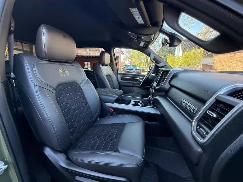 Dodge RAM V8*4X4*NAVI*AHK*LONGBED*ROLLBAR*OFFROAD*GARANTIE 12/2022-photo-41