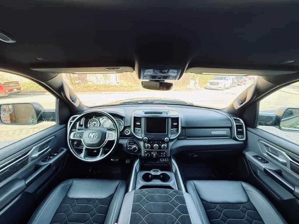 Dodge RAM V8*4X4*NAVI*AHK*LONGBED*ROLLBAR*OFFROAD*GARANTIE 12/2022-photo-49