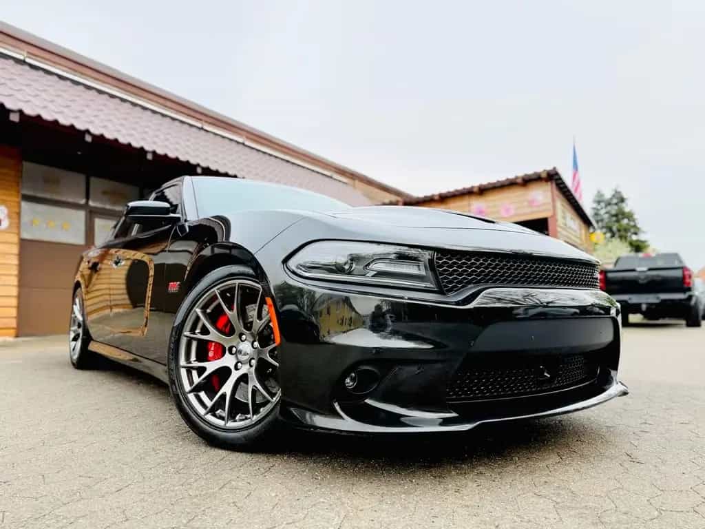 Dodge Charger EU*UNFALLFREI*6,4*SRT*SCAT BACK*BREMBO*RADAR 02/2016-photo-14