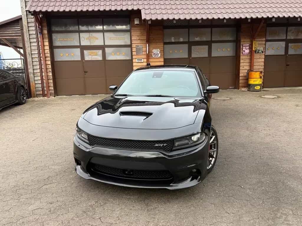 Dodge Charger EU*UNFALLFREI*6,4*SRT*SCAT BACK*BREMBO*RADAR 02/2016-photo-2