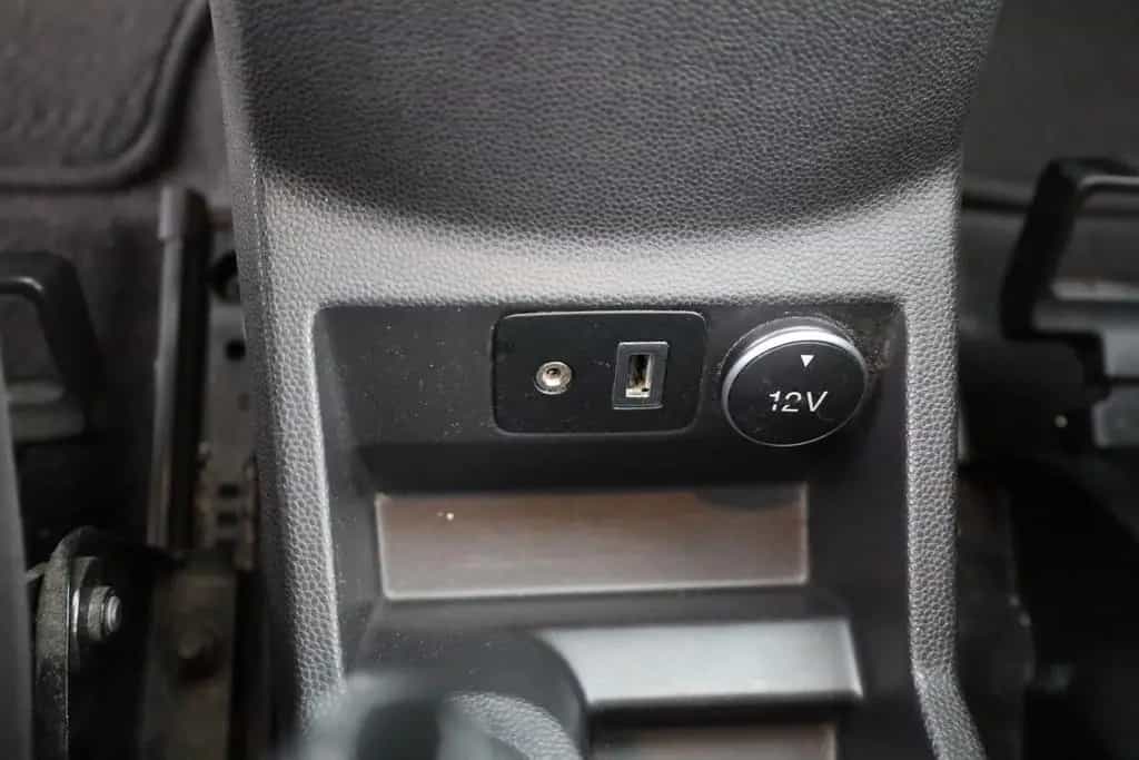 Ford EcoSport 1.0 Ecoboost Sitzheizung Klimaaut. USB 05/2016-photo-15