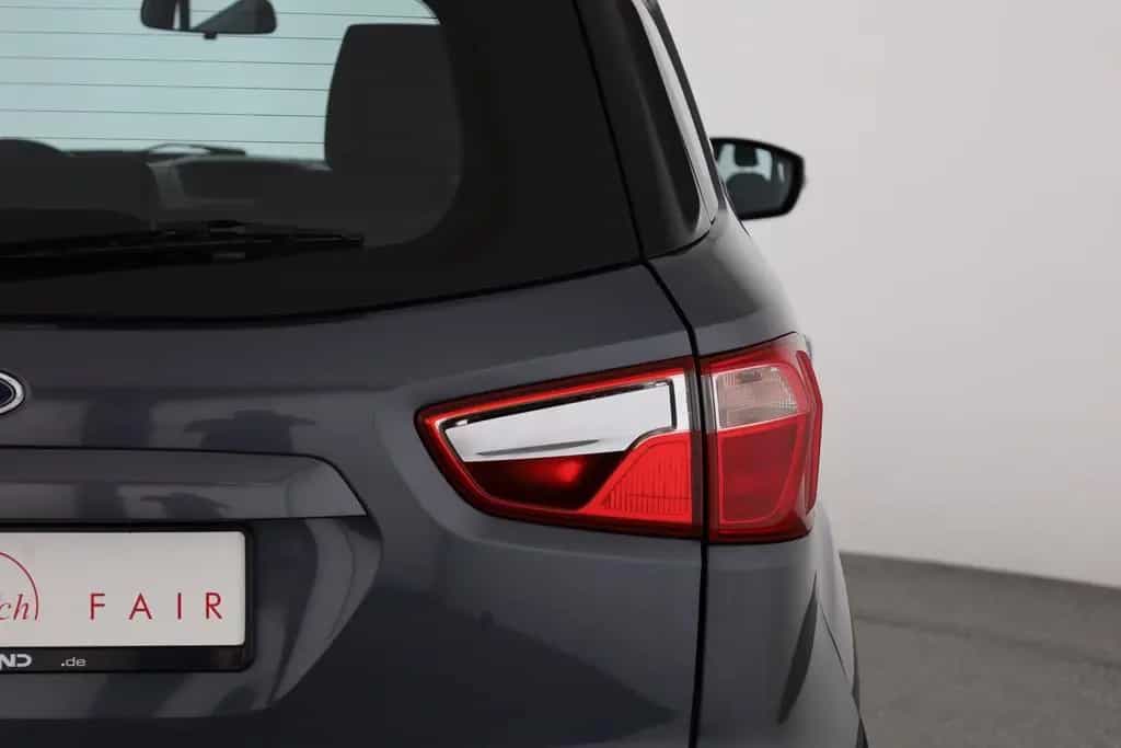 Ford EcoSport 1.0 Ecoboost Sitzheizung Klimaaut. USB 05/2016-photo-29