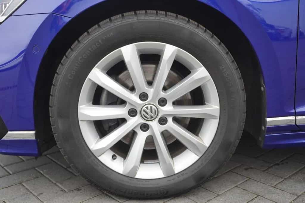Volkswagen Passat Variant 1.5 TSI R-Line LED Navi ACC 360° 05/2020-photo-32