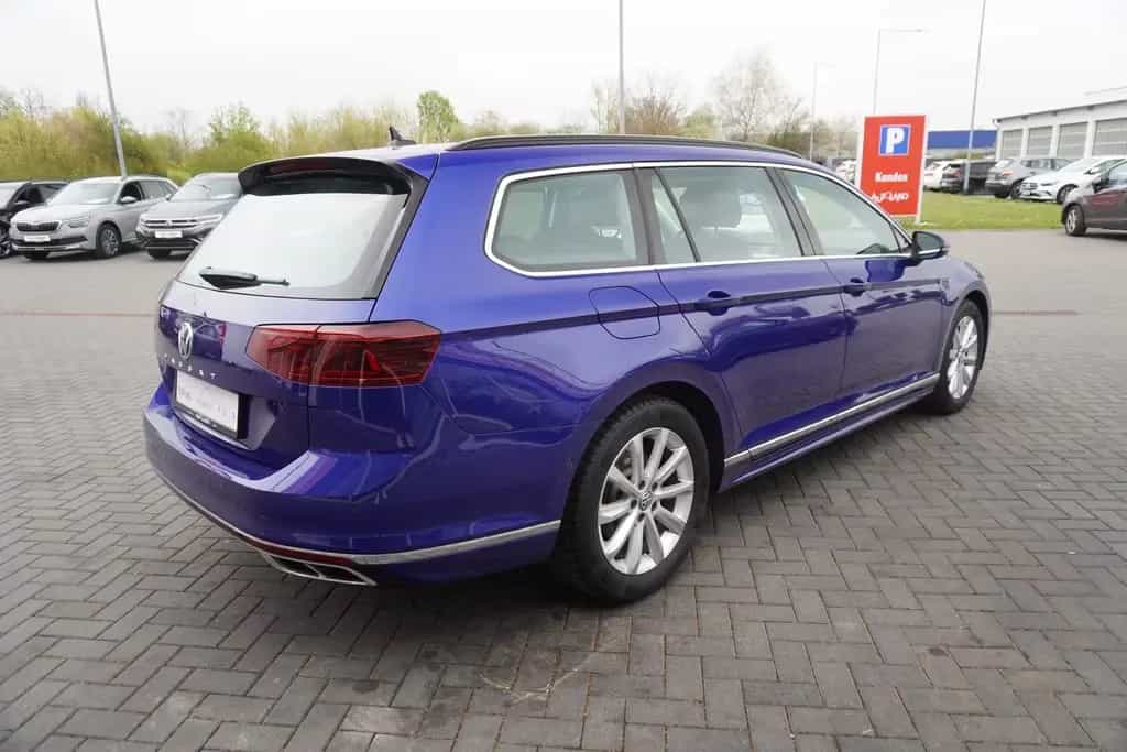 Volkswagen Passat Variant 1.5 TSI R-Line LED Navi ACC 360° 05/2020-photo-4