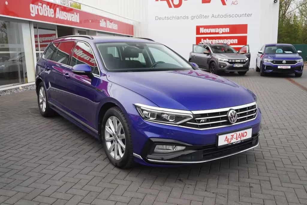 Volkswagen Passat Variant 1.5 TSI R-Line LED Navi ACC 360° 05/2020-photo-5