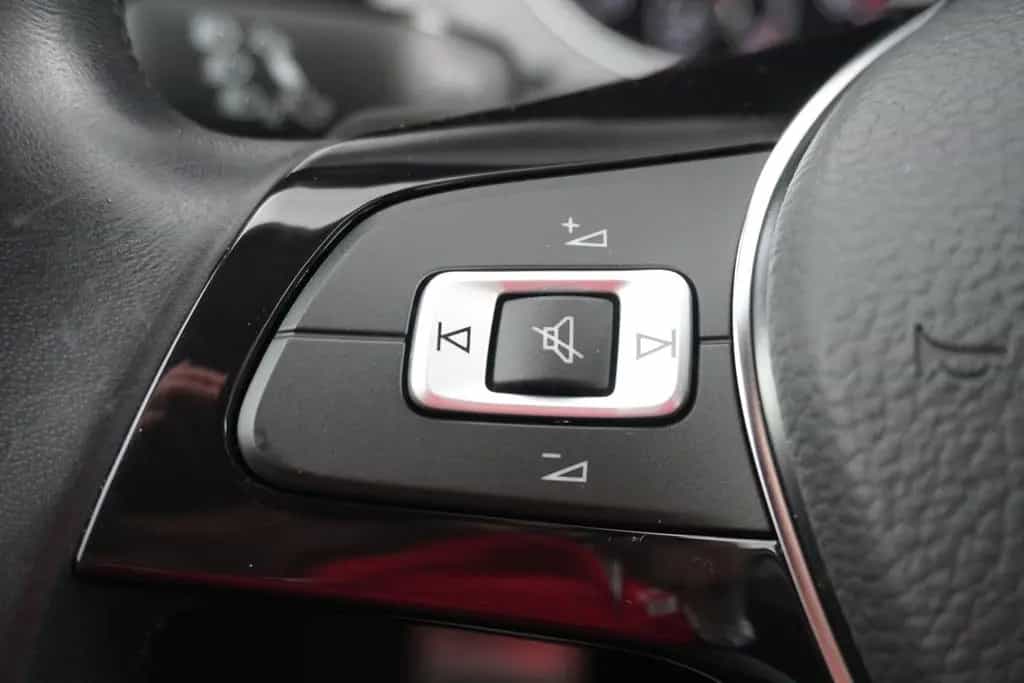 Volkswagen Golf VII 1.0 TSI DSG Join LED Navi AHK PDC USB 08/2018-photo-18