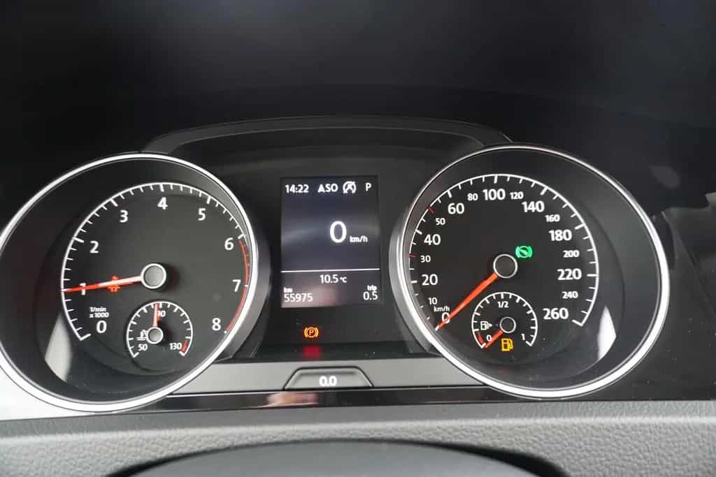 Volkswagen Golf VII 1.0 TSI DSG Join LED Navi AHK PDC USB 08/2018-photo-22