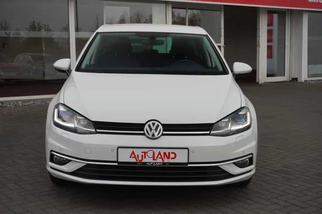 Volkswagen Golf VII 1.0 TSI DSG Join LED Navi AHK PDC USB 08/2018-photo-5