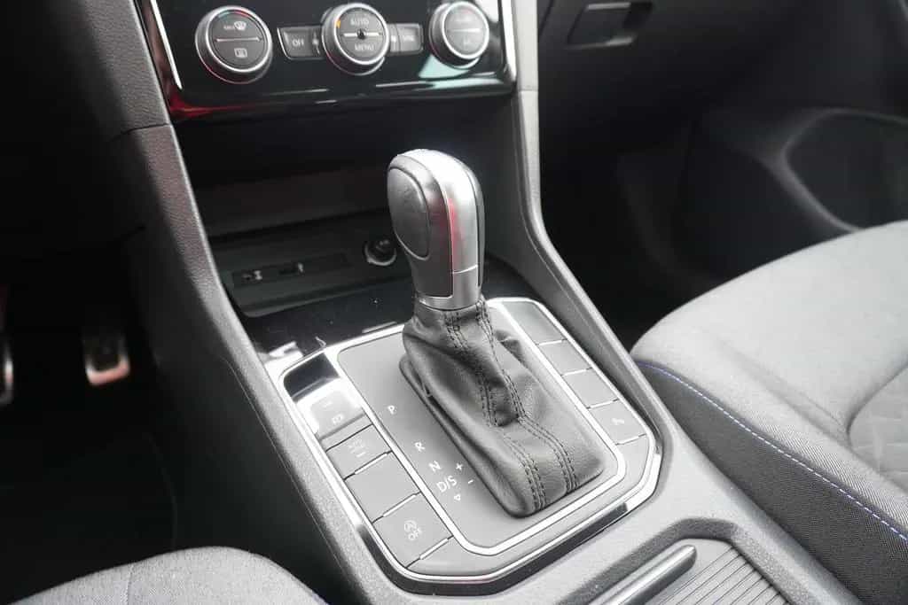 Volkswagen Golf Sportsvan VII 1.5 TSI Join Navi PDC SHZ 08/2018-photo-16