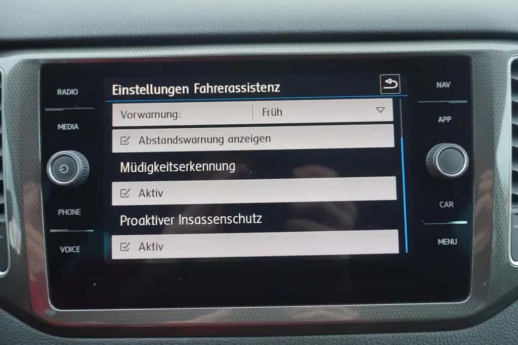 Volkswagen Golf Sportsvan VII 1.5 TSI Join Navi PDC SHZ 08/2018-photo-24