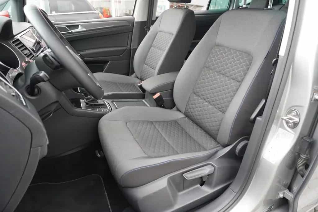 Volkswagen Golf Sportsvan VII 1.5 TSI Join Navi PDC SHZ 08/2018-photo-28