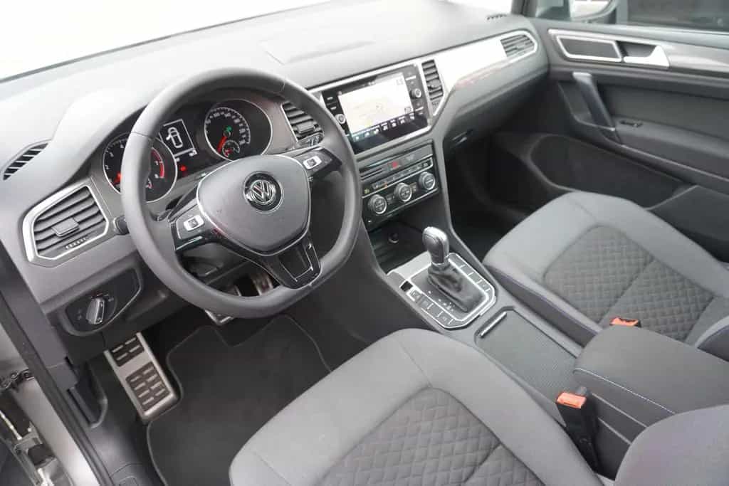 Volkswagen Golf Sportsvan VII 1.5 TSI Join Navi PDC SHZ 08/2018-photo-7