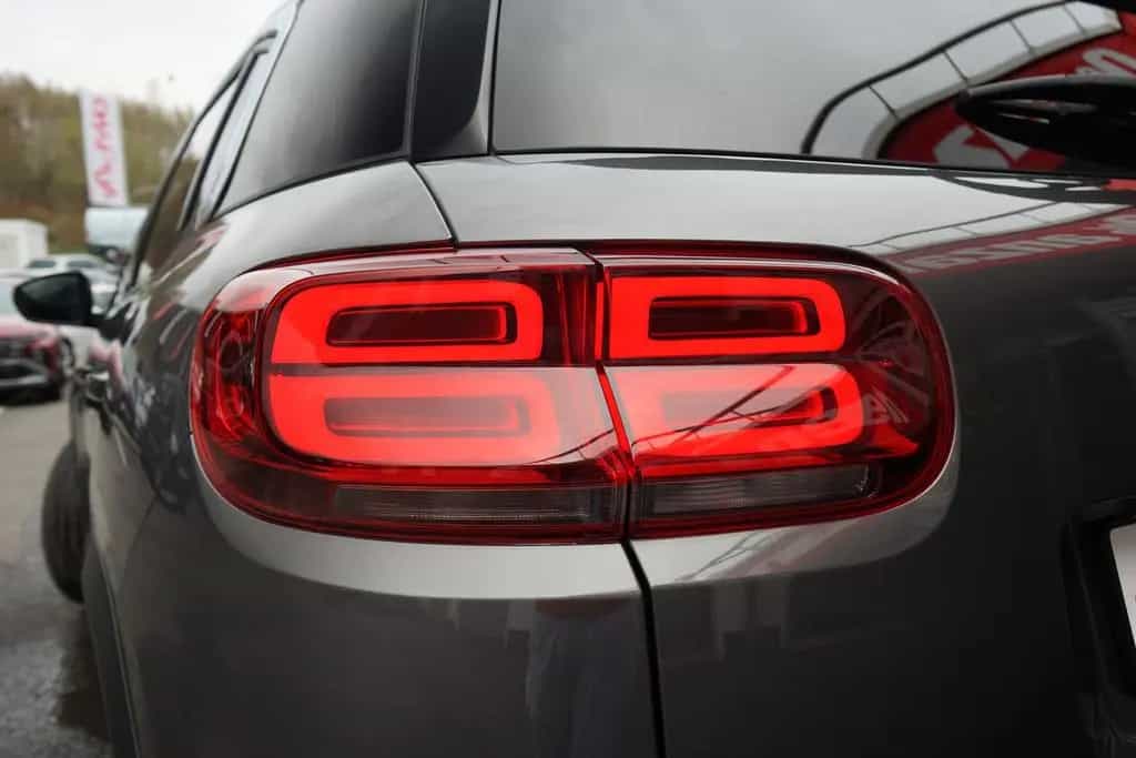 Citroën C5 Aircross 1.6 PureTech LED ACC AHK Navi 360° 01/2020-photo-16