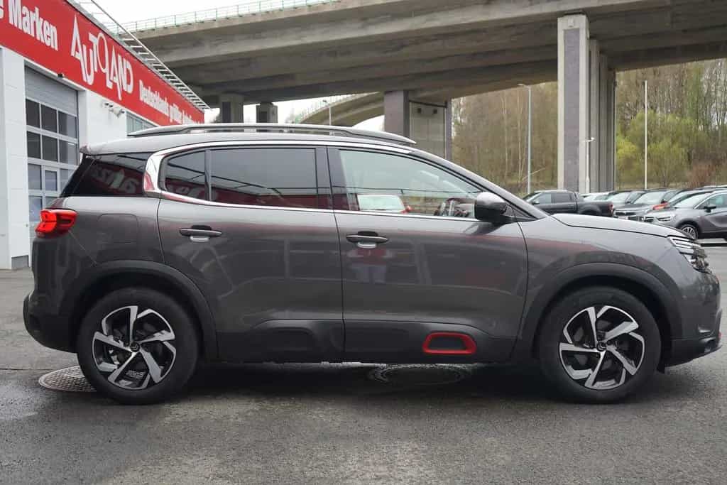 Citroën C5 Aircross 1.6 PureTech LED ACC AHK Navi 360° 01/2020-photo-2