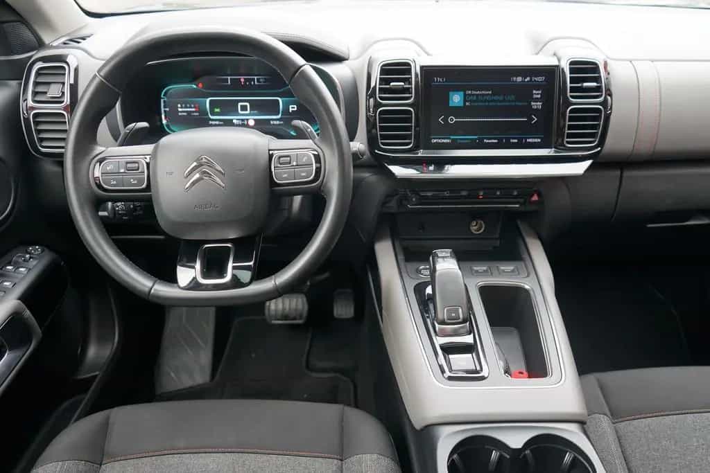Citroën C5 Aircross 1.6 PureTech LED ACC AHK Navi 360° 01/2020-photo-21