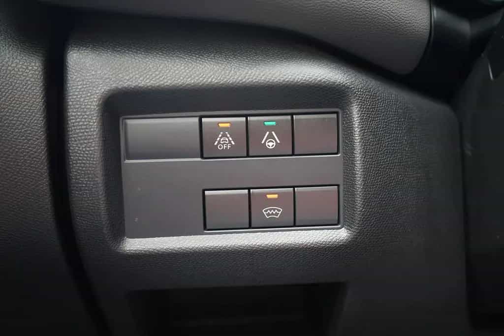 Citroën C5 Aircross 1.6 PureTech LED ACC AHK Navi 360° 01/2020-photo-23