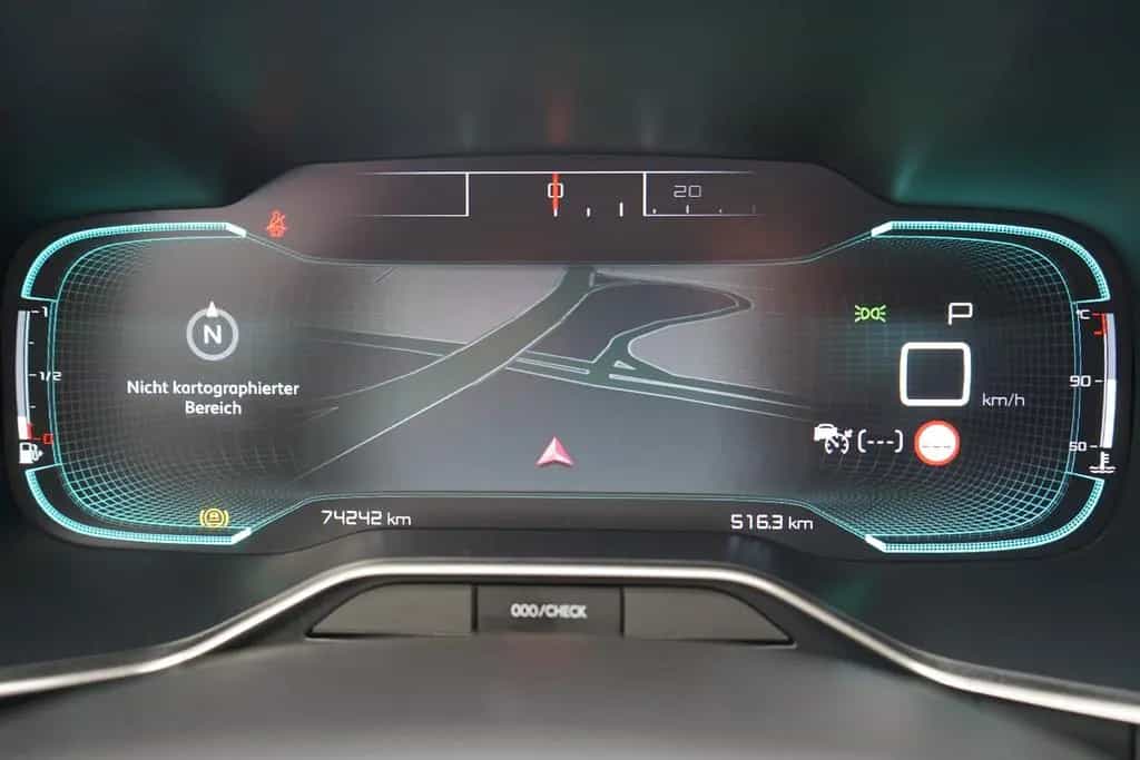 Citroën C5 Aircross 1.6 PureTech LED ACC AHK Navi 360° 01/2020-photo-28