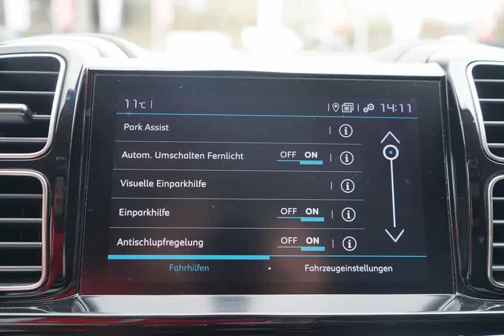 Citroën C5 Aircross 1.6 PureTech LED ACC AHK Navi 360° 01/2020-photo-33