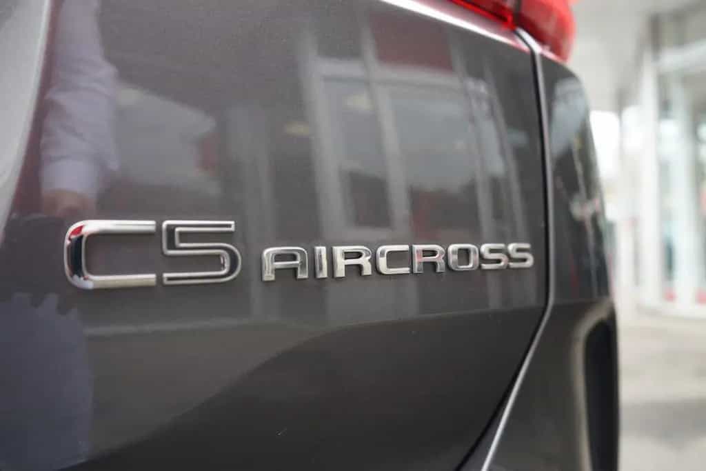 Citroën C5 Aircross 1.6 PureTech LED ACC AHK Navi 360° 01/2020-photo-40