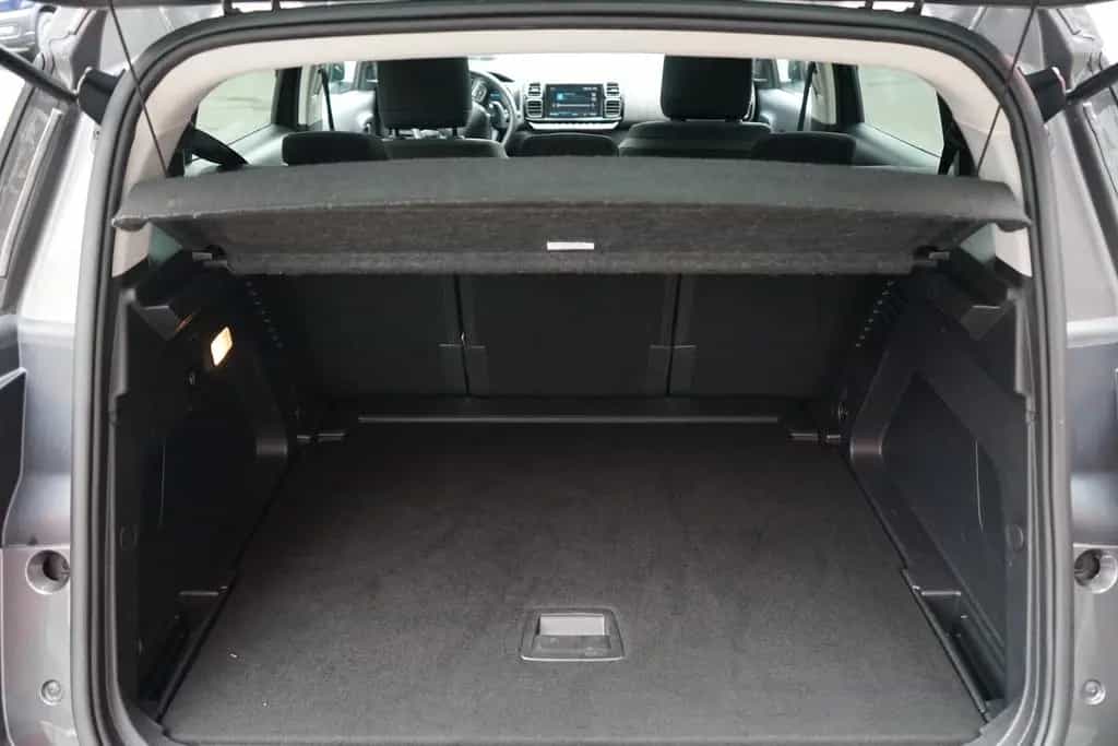 Citroën C5 Aircross 1.6 PureTech LED ACC AHK Navi 360° 01/2020-photo-7