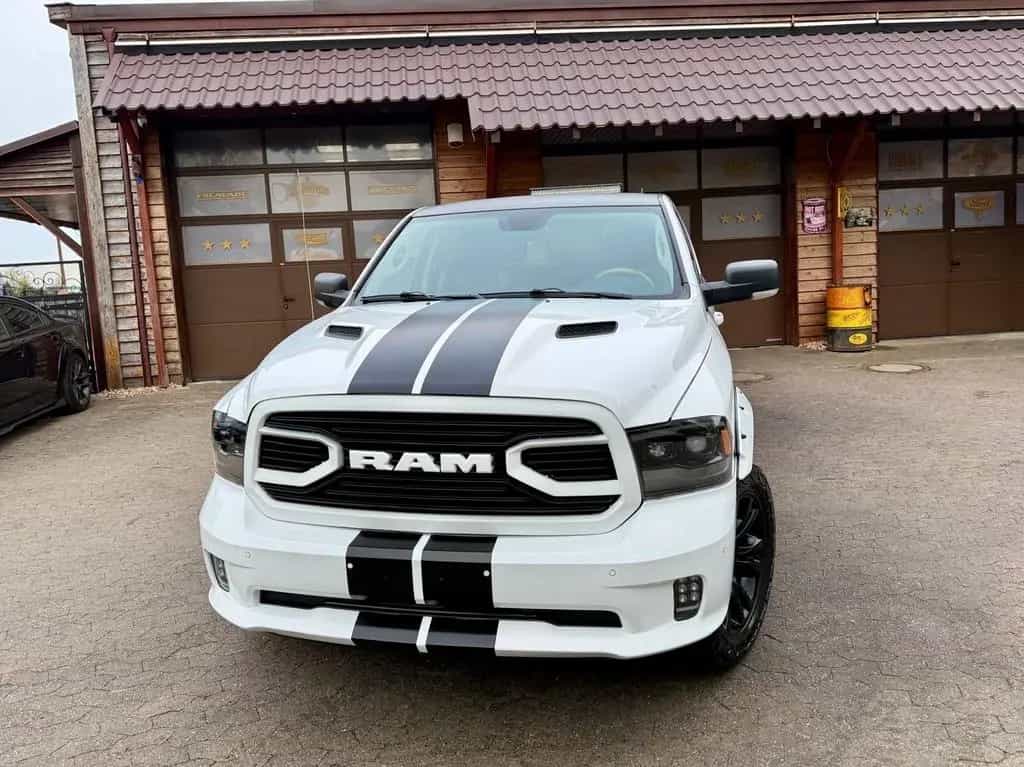 Dodge RAM V8*LONGHORN*LONGBED*OFFROAD*AHK*SERVICE NEU*4X4 11/2018-photo-4