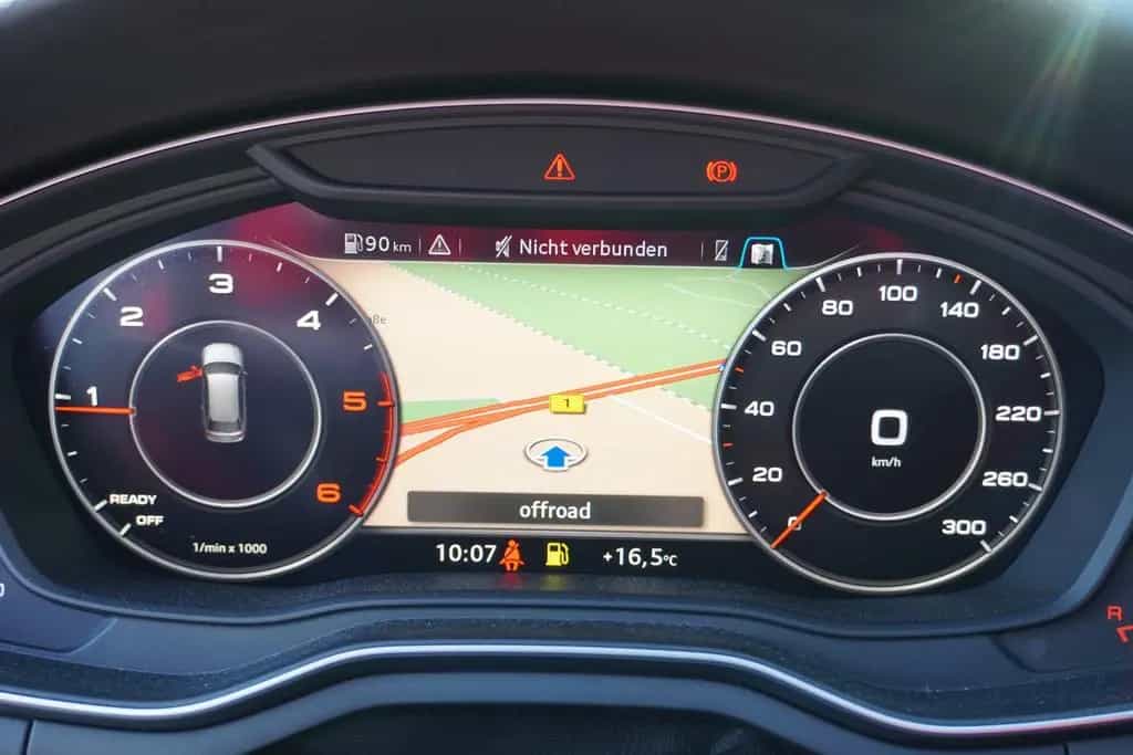 Audi A4 Avant 2.0 TDI Bi-Xenon Navi Kamera Totwinkel 08/2017-photo-20