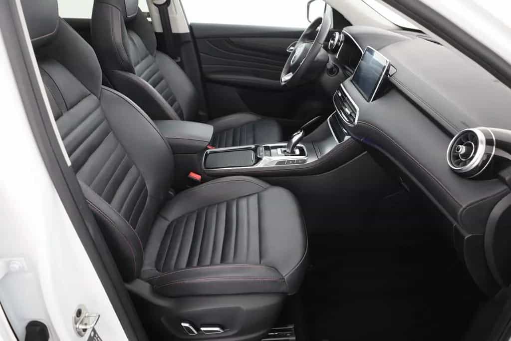 MG HS 1.5 T-GDI Luxury Aut. LED ACC Navi 360° Pano 03/2024-photo-20
