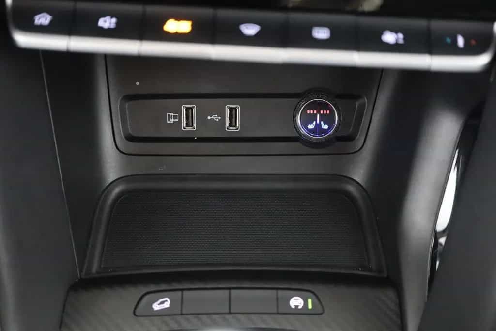 MG ZS 1.5 VTi-Tech Comfort LED Navi Kamera Tempomat 03/2025-photo-11